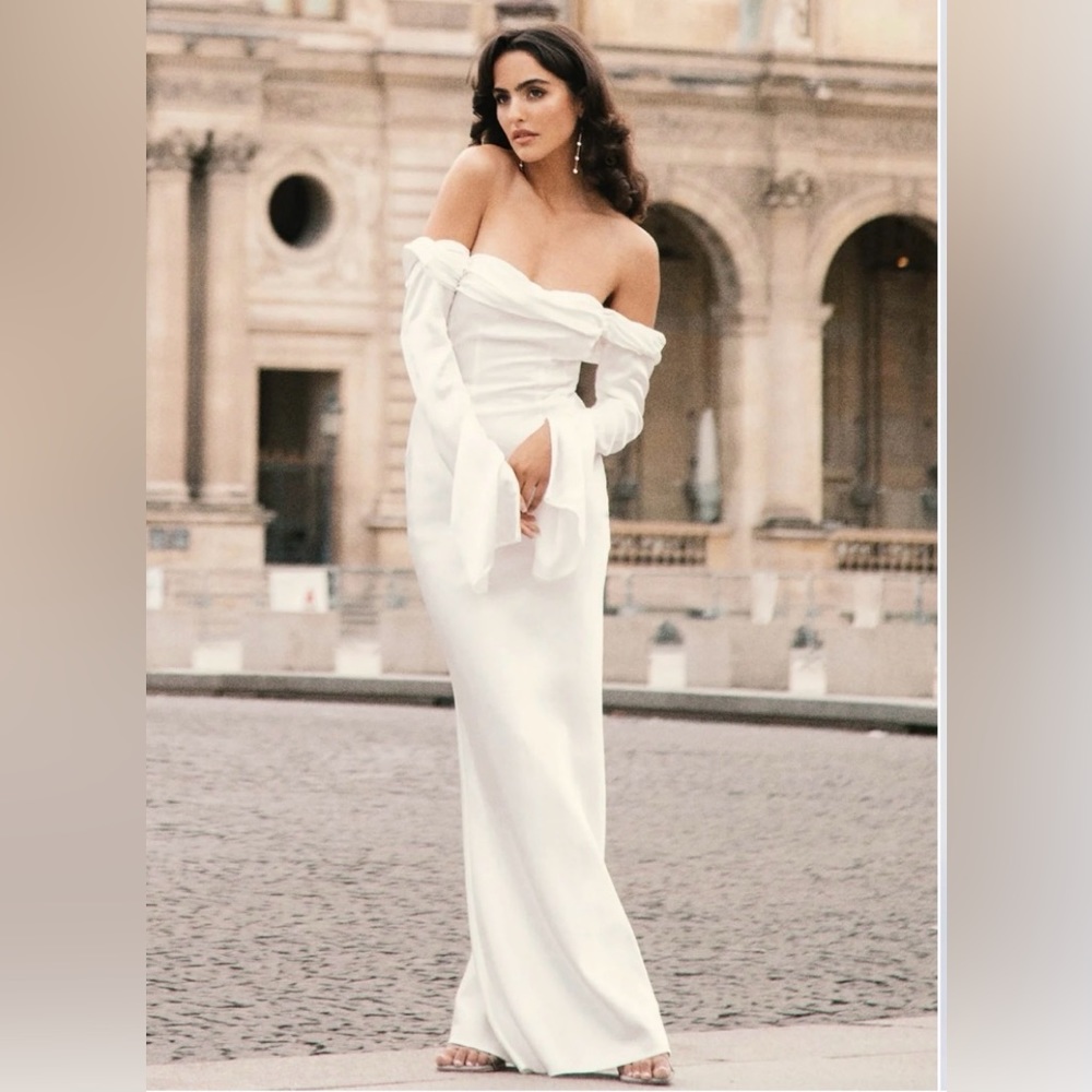 White satin long sleeve dress